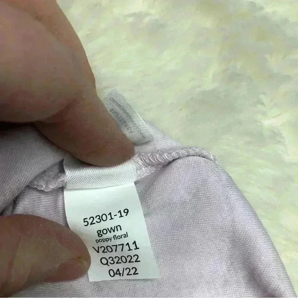 Colored Organics Gown Long Sleeved Adjustable Tie Bottom purple Floral 0-3M - Picture 10 of 16